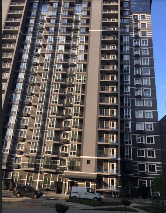 Апартаменти В Жк Гранд Бурже Подобово Bucha Exterior photo